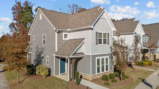 $599,990 | 128 Canford Way, Holly Springs, NC 27540