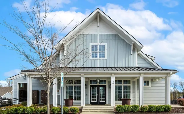 $599,990 | 128 Canford Way, Holly Springs, NC 27540