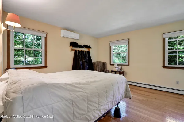 $635,000 | 1033 Old Post Road, New Paltz, NY 12561