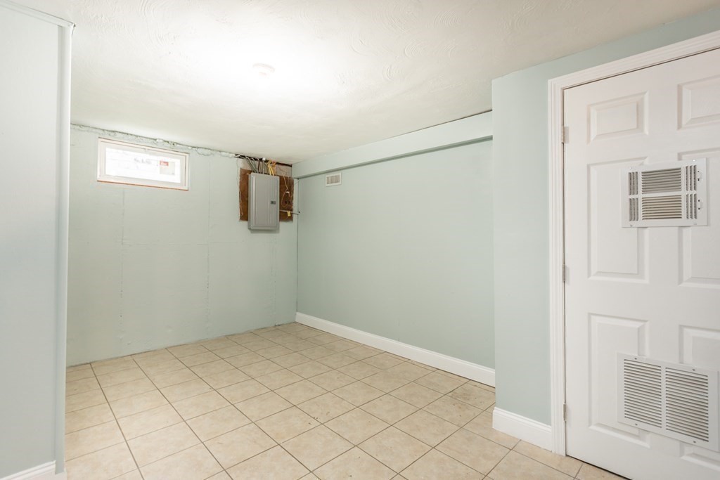 57 Rockefeller Street Randolph, MA 02368 - Photo 27 of 29 Gallery Image 27