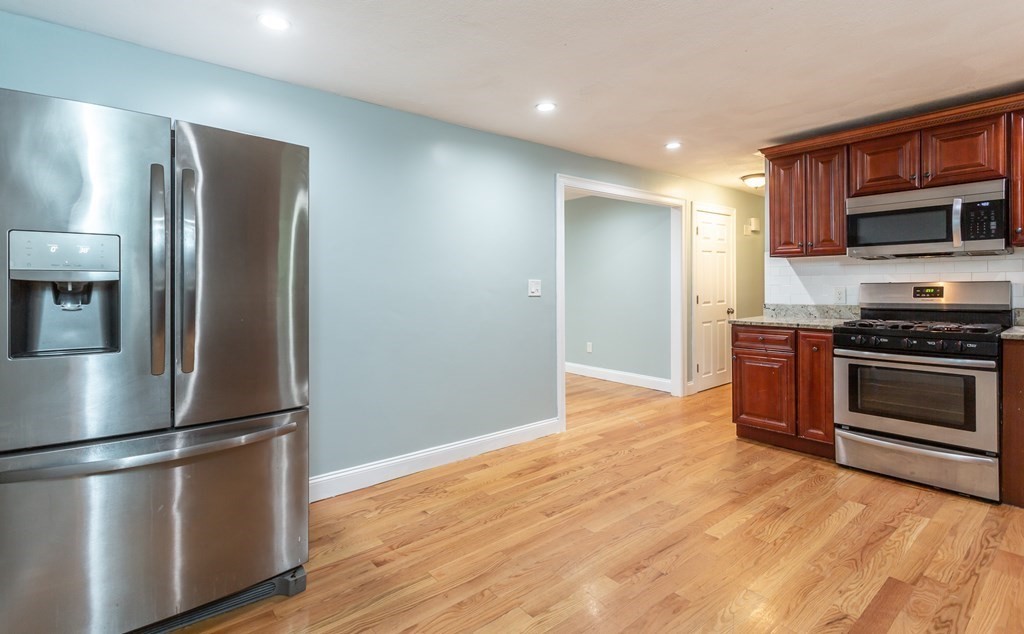 57 Rockefeller Street Randolph, MA 02368 - Photo 4 of 29 Gallery Image 4