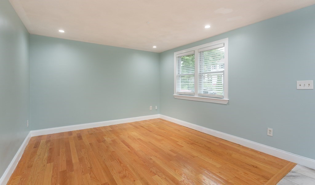 57 Rockefeller Street Randolph, MA 02368 - Photo 9 of 29 Gallery Image 9