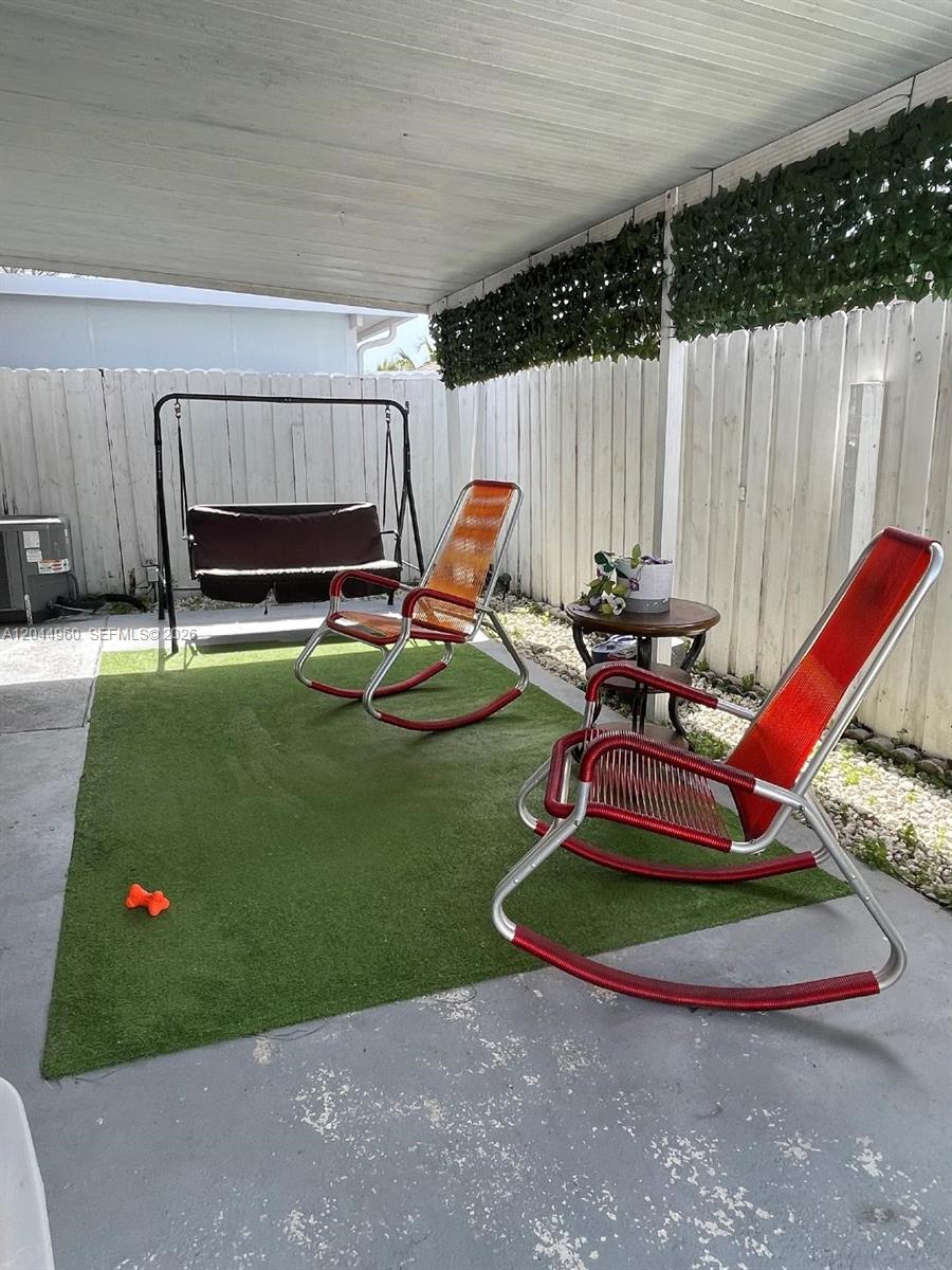 7681 Northwest 178th Terrace Hialeah, FL 33015 - Photo 11 of 11