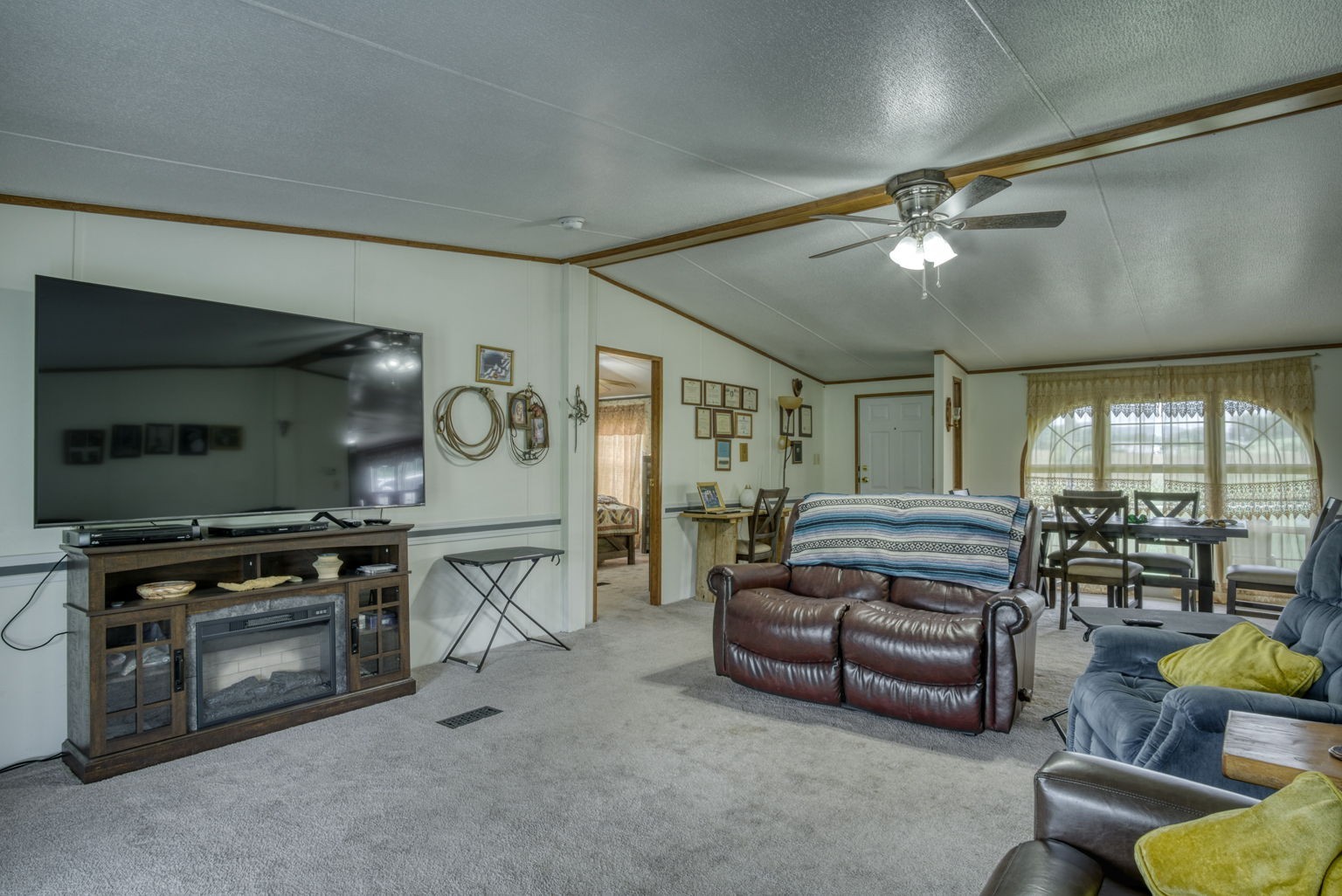 112 Putnam Road Pikeville, TN 37367 - Photo 6 of 33