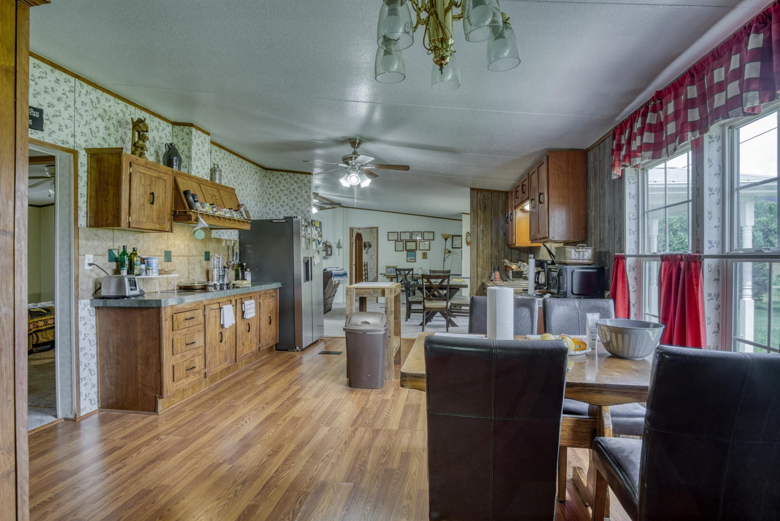 112 Putnam Road Pikeville, TN 37367 - Photo 8 of 33