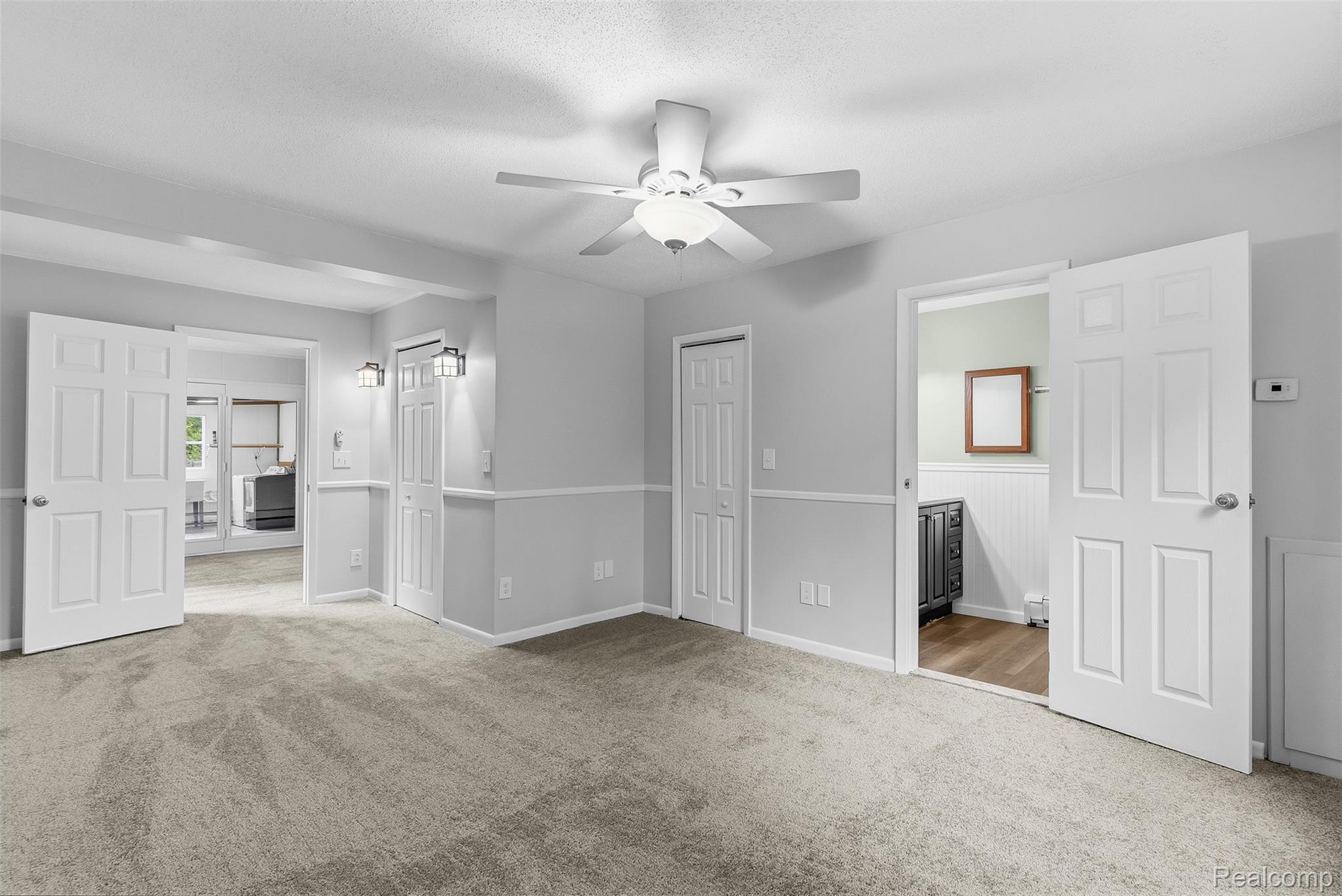 7313 East River Road Flushing, MI 48433 - Photo 18 of 45 DSC02447.jpg