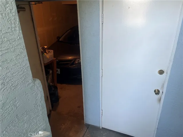 $390,000 | 26961 Rainbow Glen Drive, Unit 733, Canyon Country, CA 91351