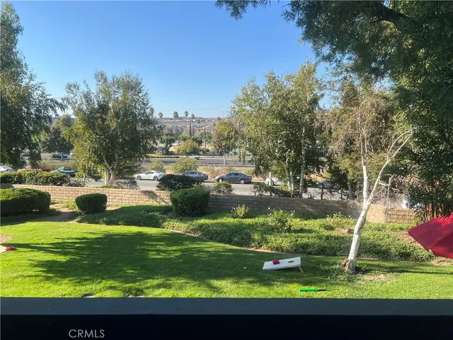 $390,000 | 26961 Rainbow Glen Drive, Unit 733, Canyon Country, CA 91351