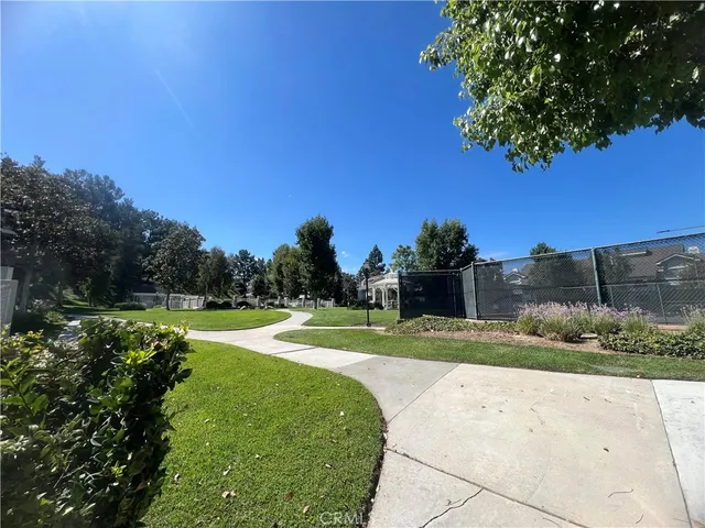 $390,000 | 26961 Rainbow Glen Drive, Unit 733, Canyon Country, CA 91351