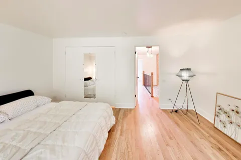 $285,000 | 454 South Lageshulte Street, Barrington, IL 60010