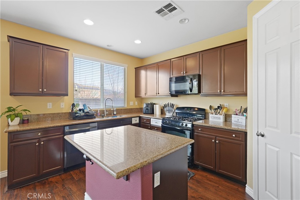 3832 Taconite Road San Bernardino, CA 92407 - Photo 13 of 31