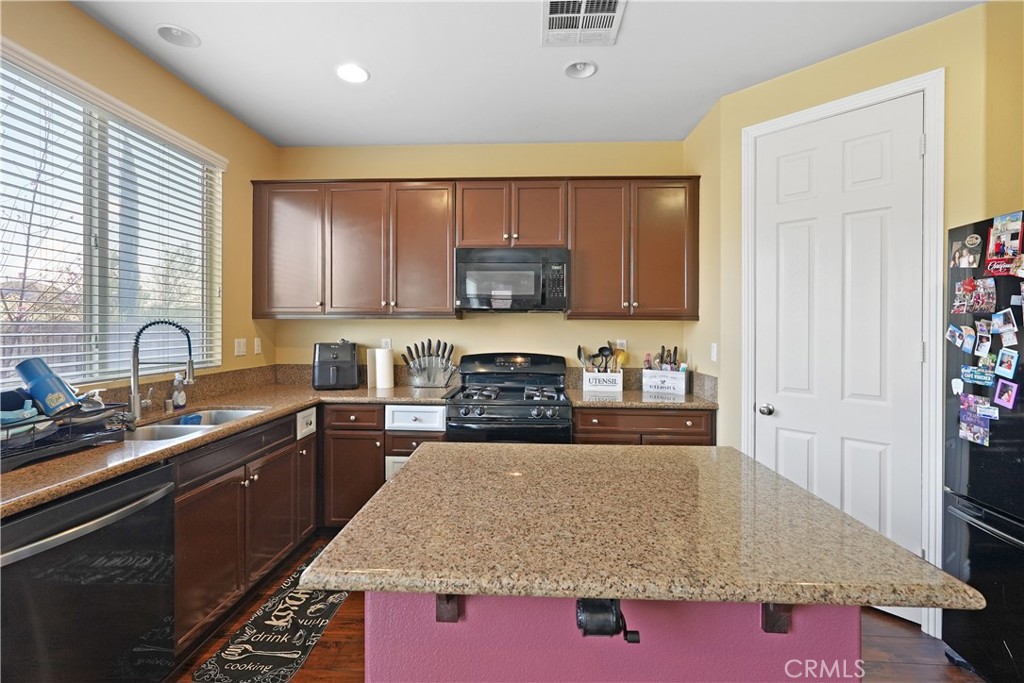 3832 Taconite Road San Bernardino, CA 92407 - Photo 14 of 31