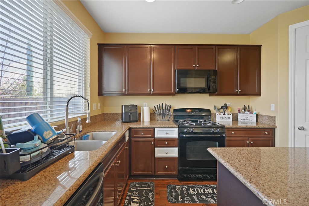 3832 Taconite Road San Bernardino, CA 92407 - Photo 16 of 31