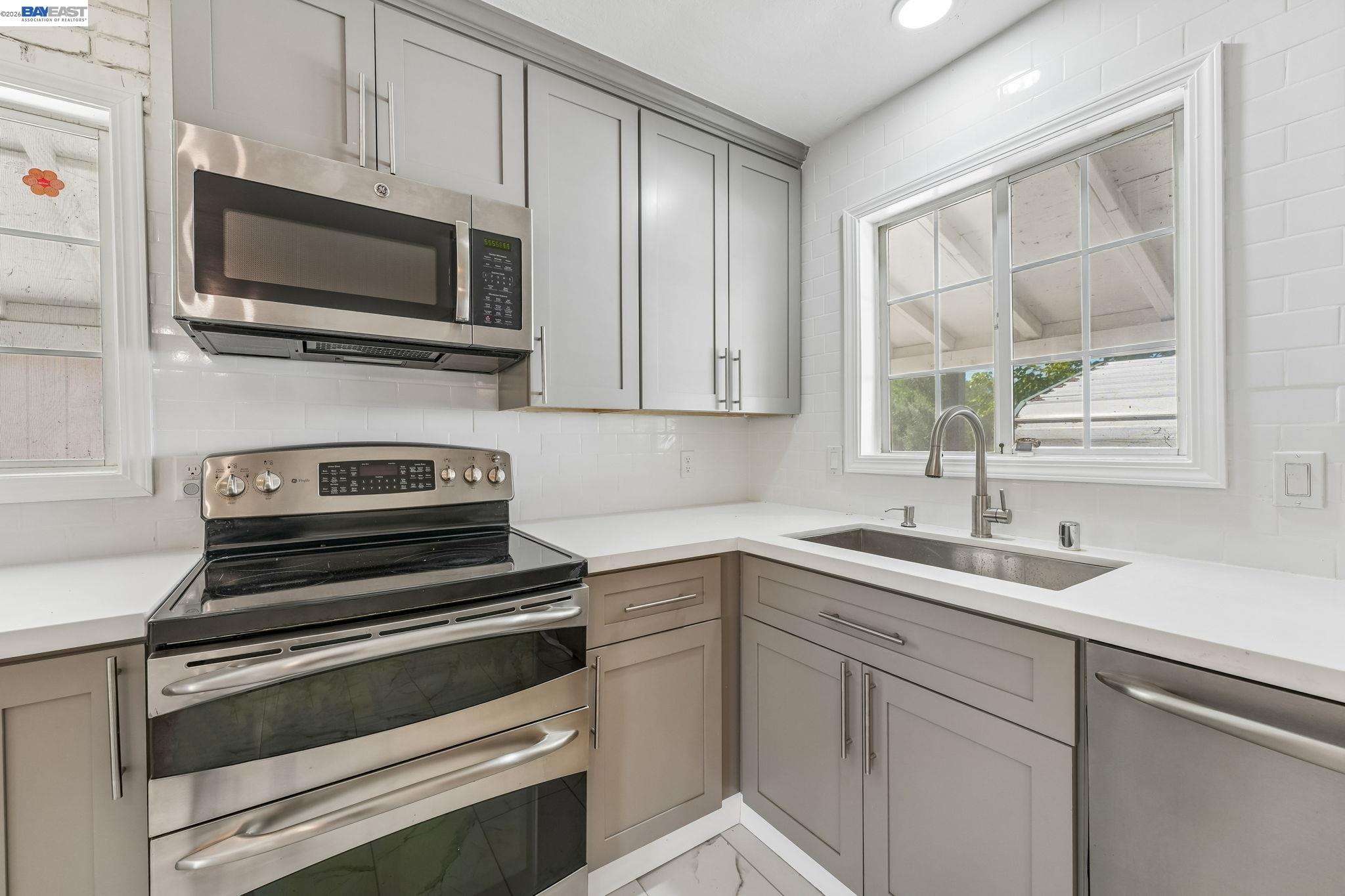 16881 North Midway Road Tracy, CA 95377 - Photo 6 of 69