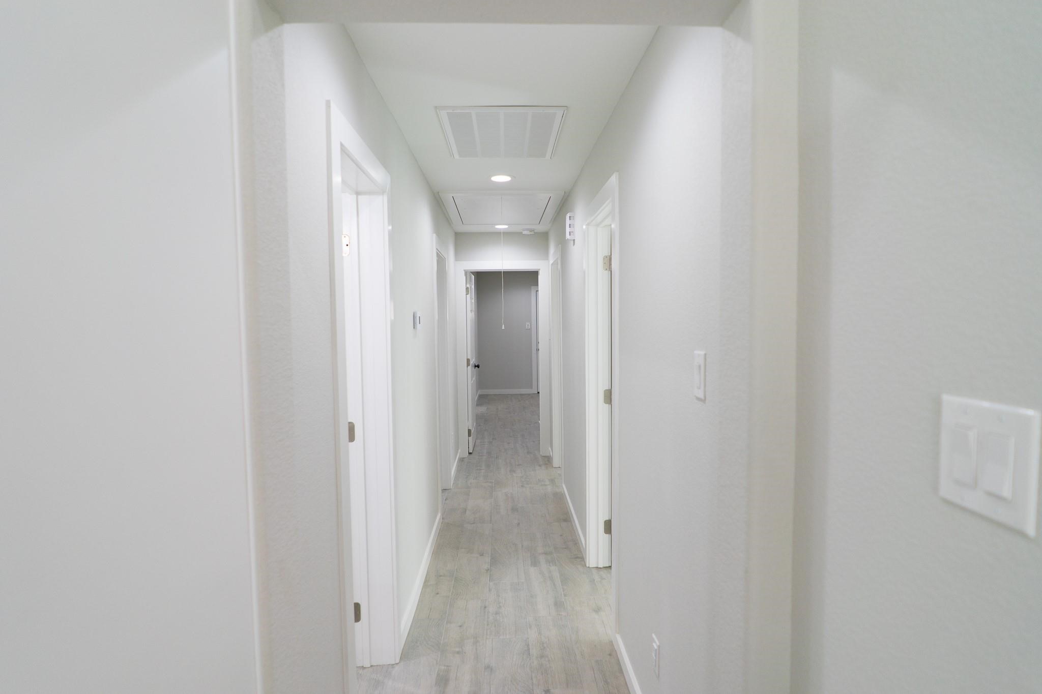 308 South 12th Street, Unit B Conroe, TX 77301 - Photo 4 of 12