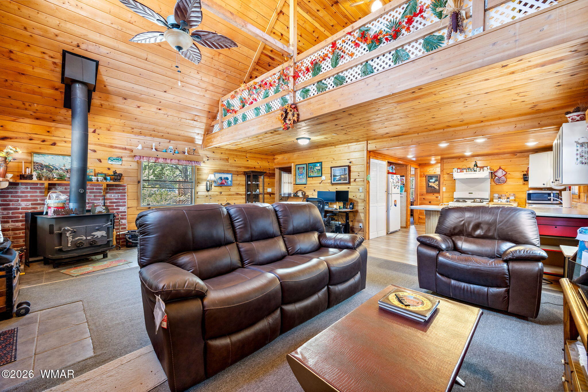 2118 Blue Jay Road Overgaard, AZ 85933 - Photo 8 of 36