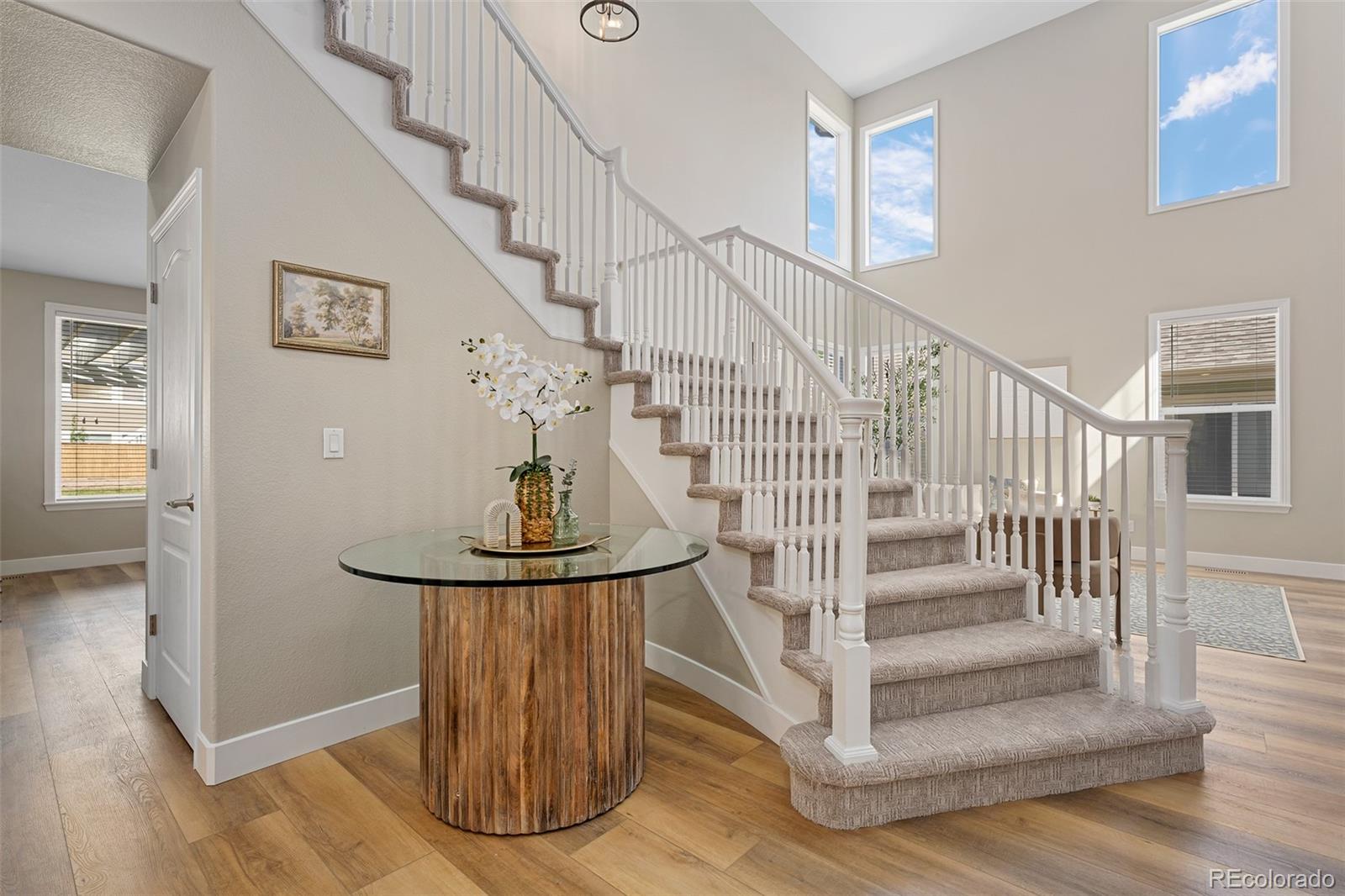 11036 Glengate Circle Highlands Ranch, CO 80130 - Photo 5 of 42 a view of entryway