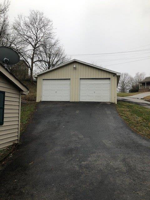 991 Scaffold Cane Road Berea, KY 40403 - Photo 5 of 27 Listing Photo