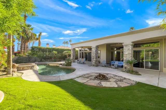 $1,749,999 | 352 Crest Lake Drive, Palm Desert, CA 92211