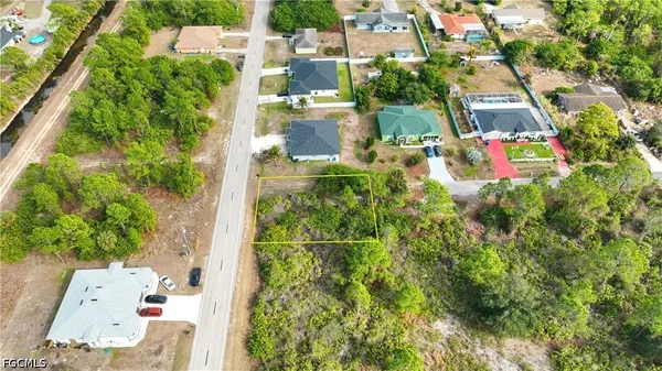 $29,900 | 14 East 12th Street, Lehigh Acres, FL 33972