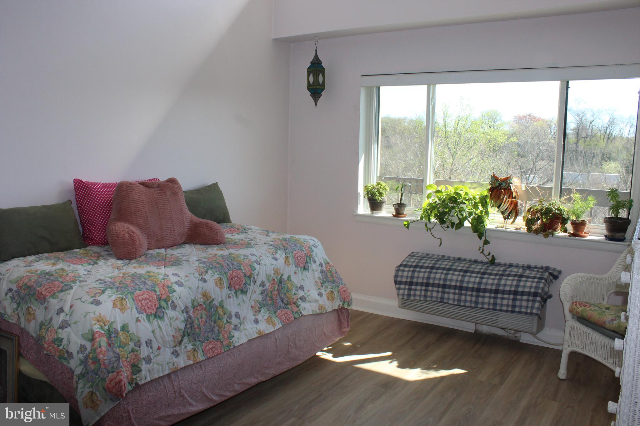 700 Avondale Road, Unit PH5 Wallingford, PA 19086 - Photo 22 of 40 Bedroom