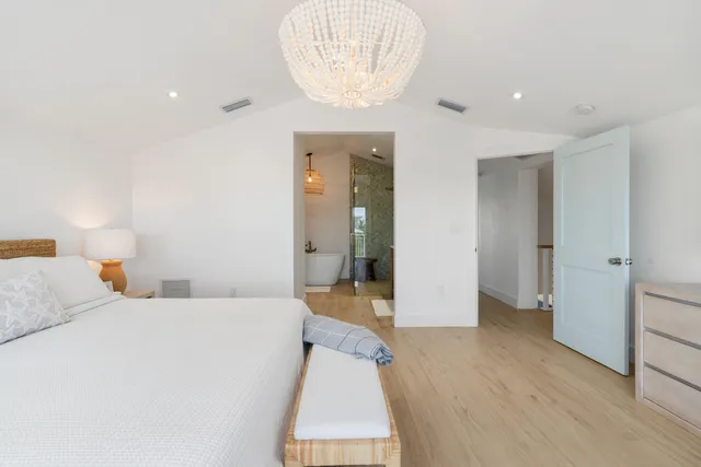 $2,850,000 | 154 Dubonnet Road, Tavernier, FL 33070