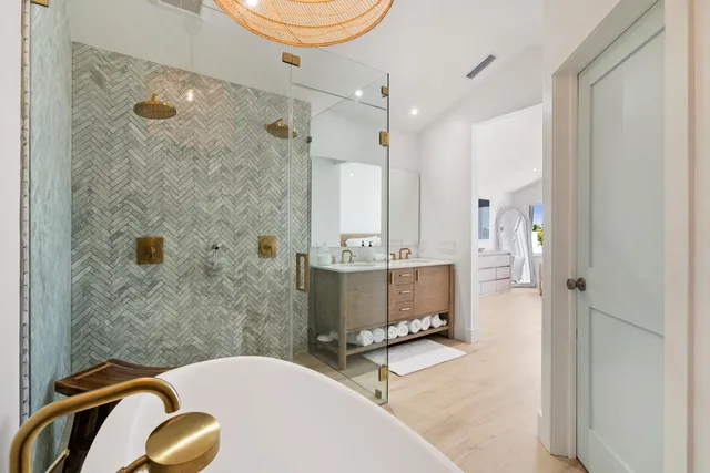 $2,850,000 | 154 Dubonnet Road, Tavernier, FL 33070