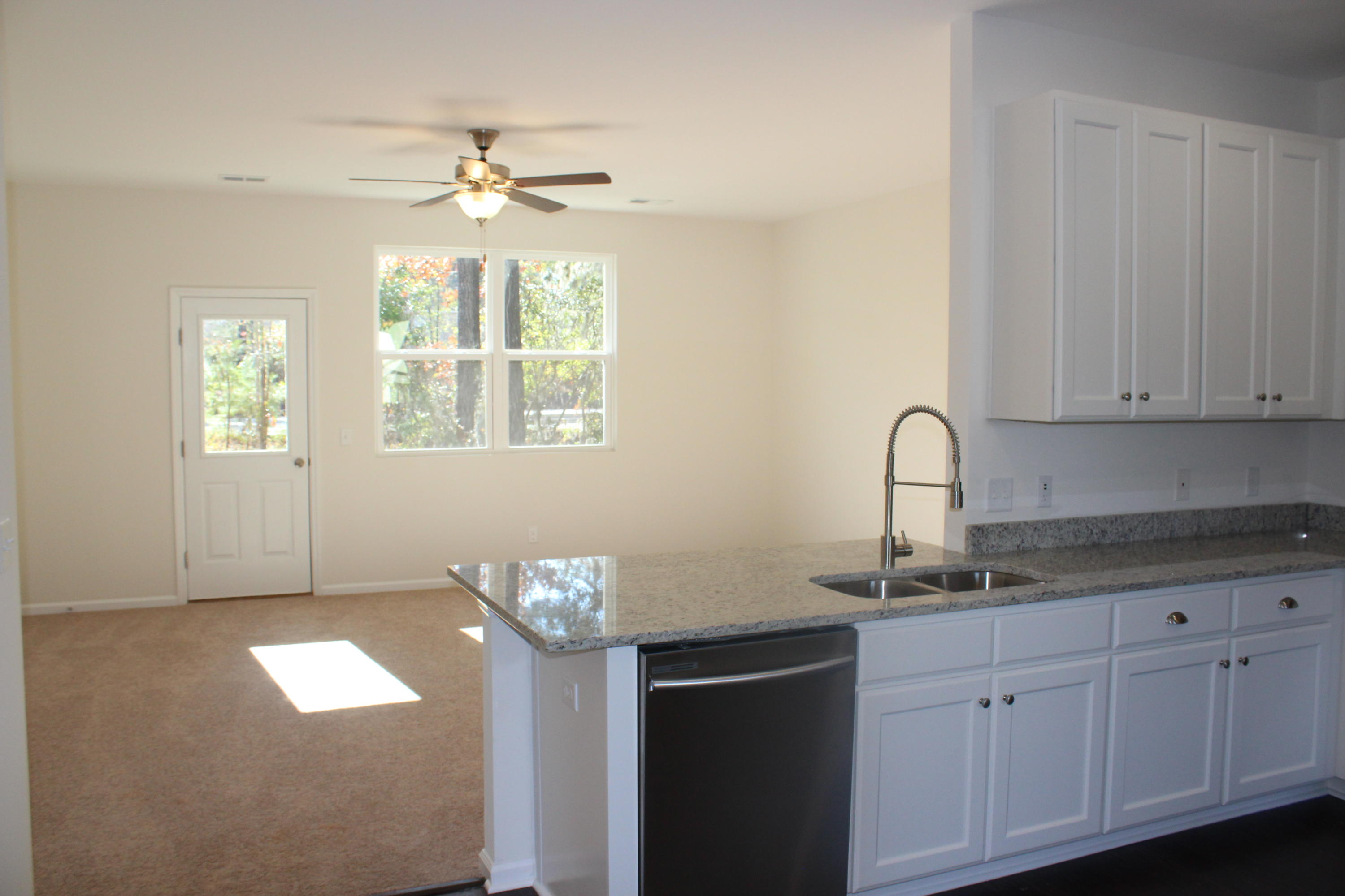 189 Woodward Road, Unit 122 Goose Creek, SC 29445 - Photo 5 of 25 IMG_3283