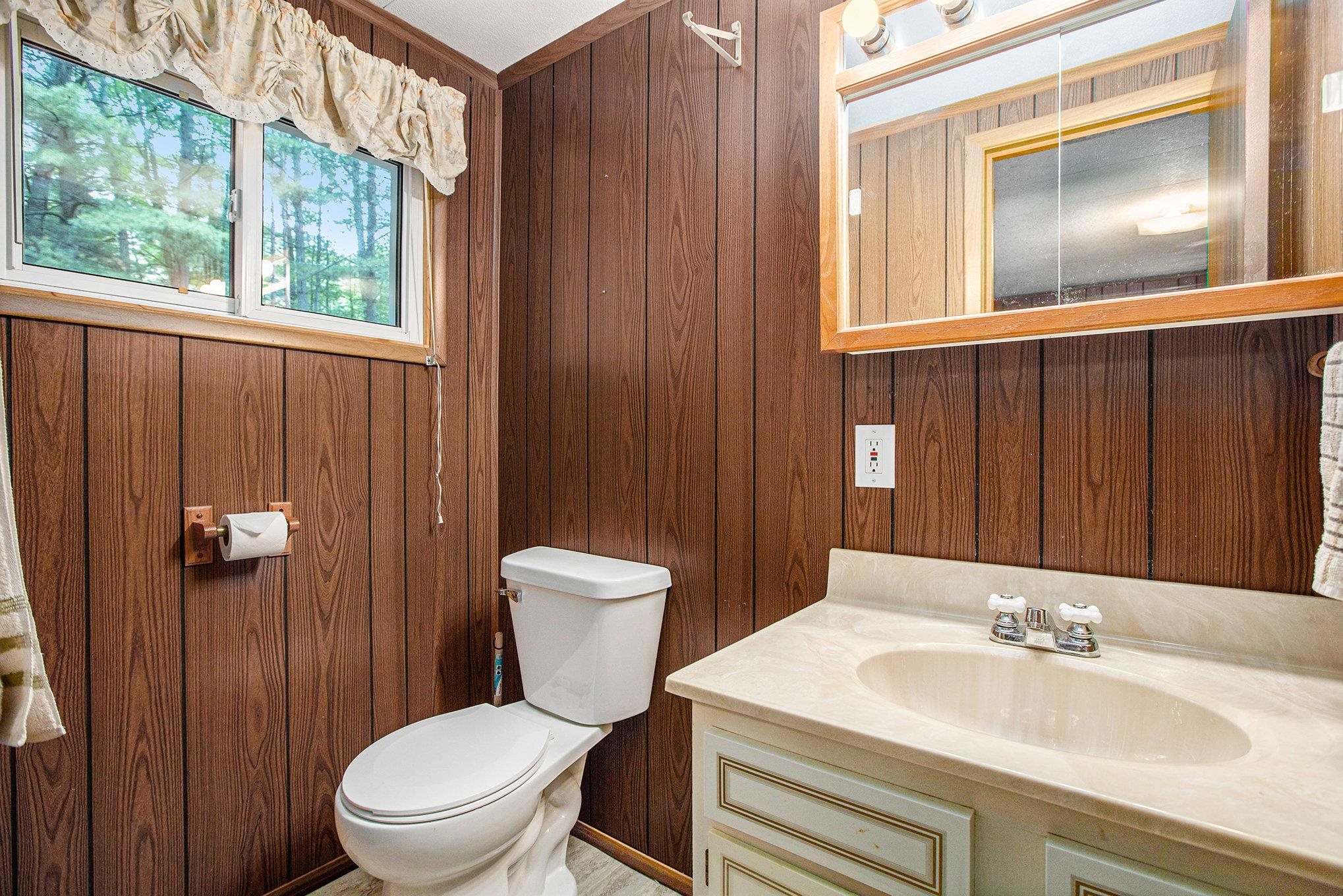 10643 White Pine Road Interlochen, MI 49643 - Photo 14 of 32