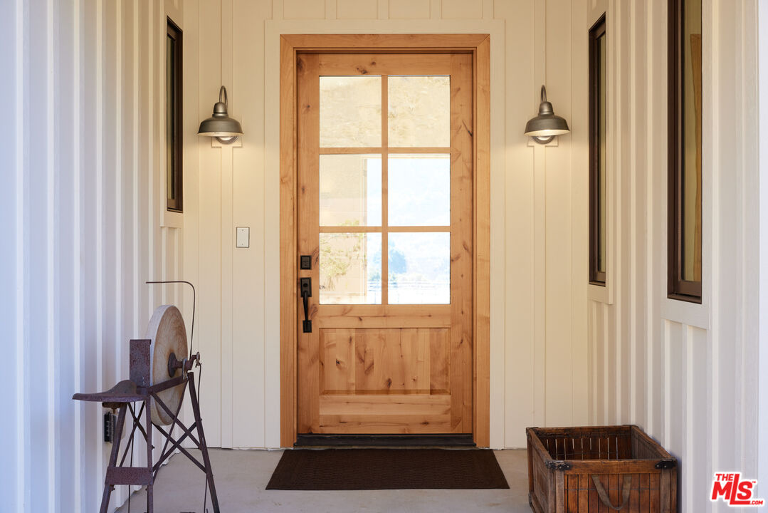 26255 Piuma Road Calabasas, CA 91302 - Photo 6 of 24 a bathroom with a tub and shower