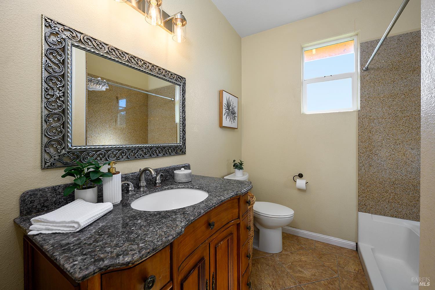 1187 Dutton Avenue Santa Rosa, CA 95407 - Photo 21 of 34