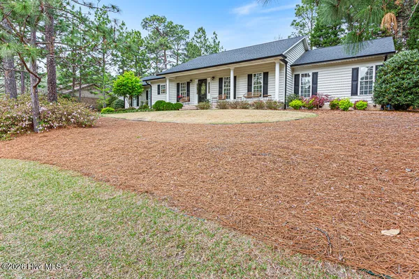 $455,000 | 8 Surry Circle North, Pinehurst, NC 28374