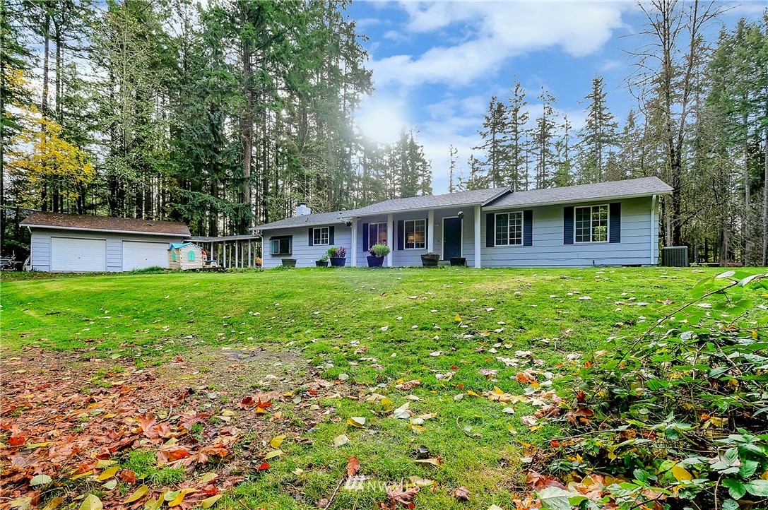 5574 Southeast Nelson Road Olalla, WA 98359 - Photo 1 of 38 Gallery Image 1