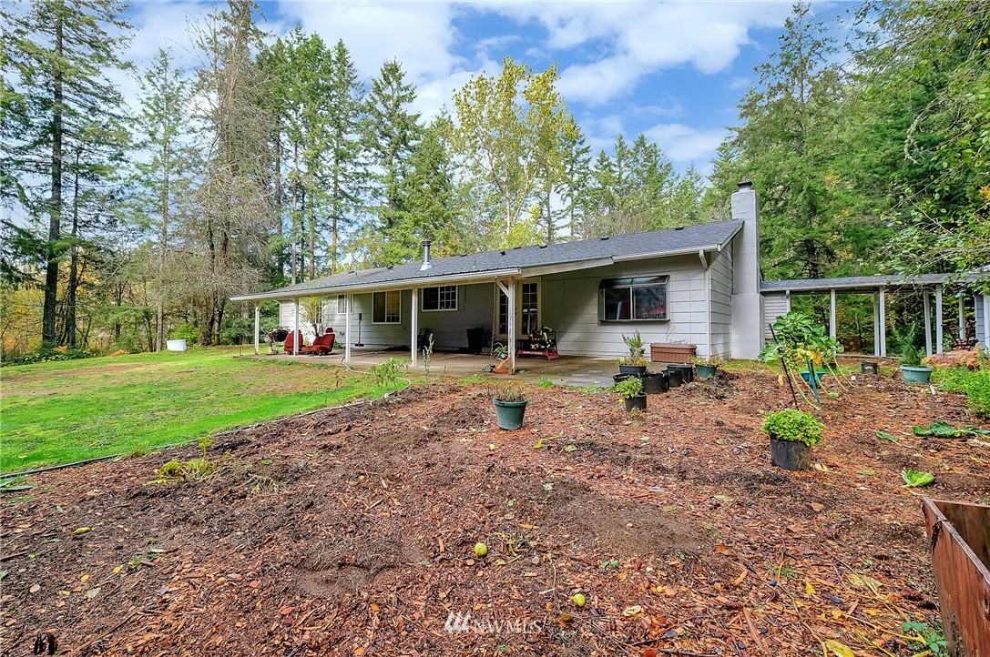 5574 Southeast Nelson Road Olalla, WA 98359 - Photo 27 of 38 Gallery Image 27