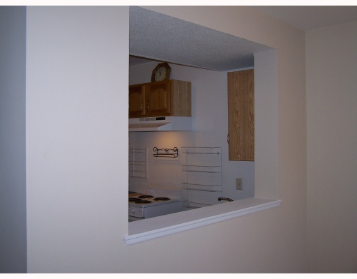 219 High Street, Unit 219F Westerly, RI 02891 - Photo 4 of 8 Dining Room.
