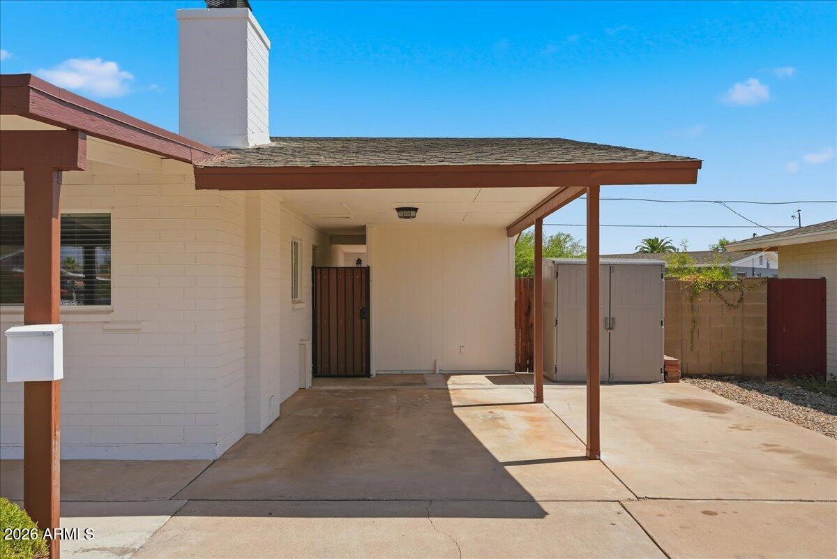 1019 West 10th Street Tempe, AZ 85281 - Photo 26 of 35 Covered carport