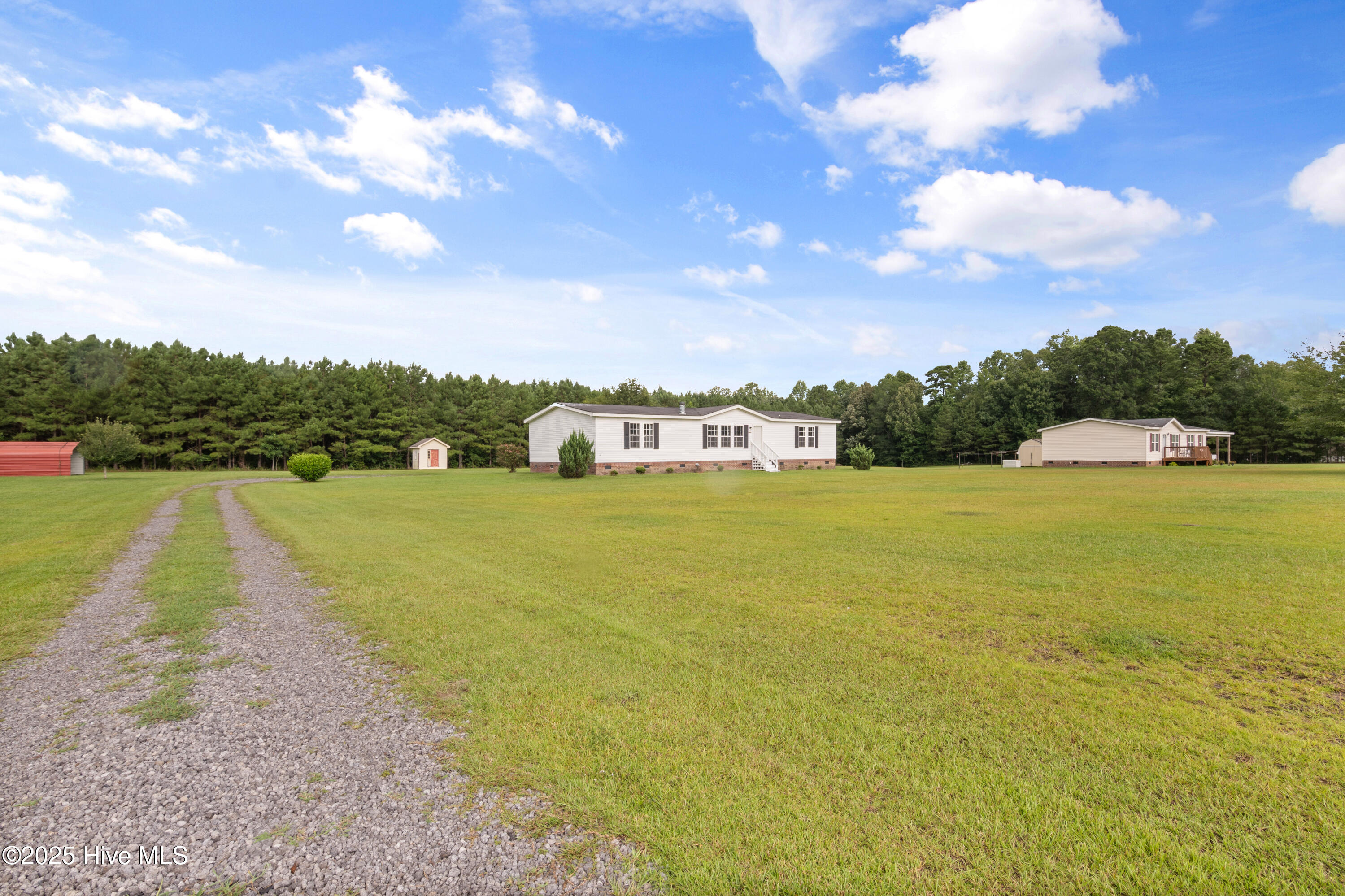 4095 Point Caswell Road Atkinson, NC 28421 - Photo 4 of 29 04