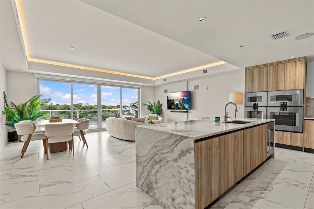1020 Sunset Point Road, Unit 310 Clearwater, FL 33755 - Photo 12 of 86