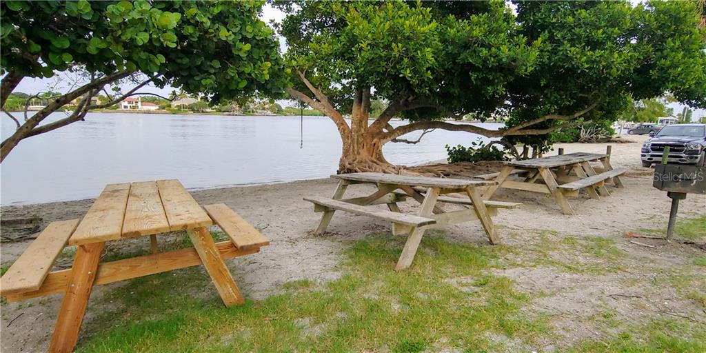 309 Shore T Road Nokomis, FL 34275 - Photo 36 of 53 Gallery Image 36