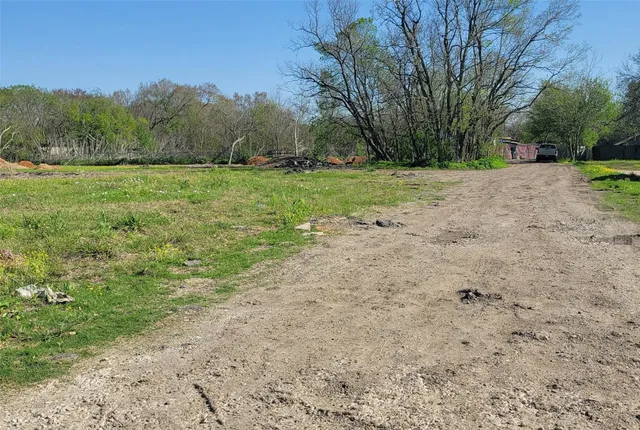 $265,000 | 205 West Harris Avenue, Pasadena, TX 77506