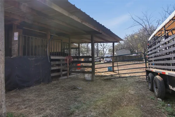 $265,000 | 205 West Harris Avenue, Pasadena, TX 77506