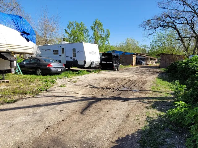 $265,000 | 205 West Harris Avenue, Pasadena, TX 77506