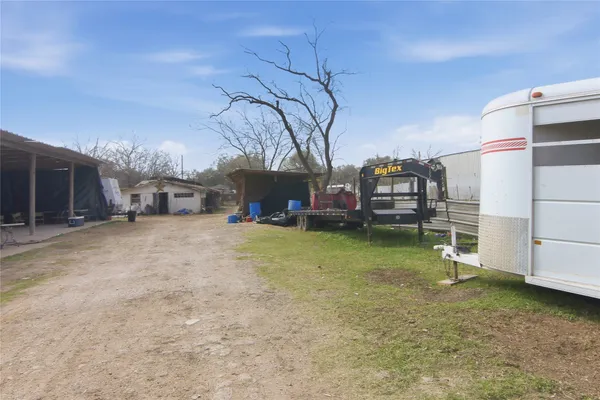 $265,000 | 205 West Harris Avenue, Pasadena, TX 77506