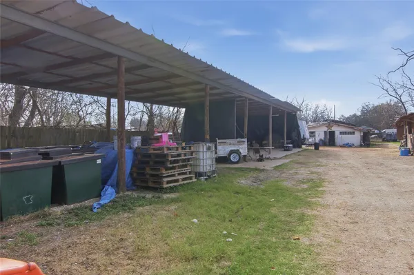 $265,000 | 205 West Harris Avenue, Pasadena, TX 77506