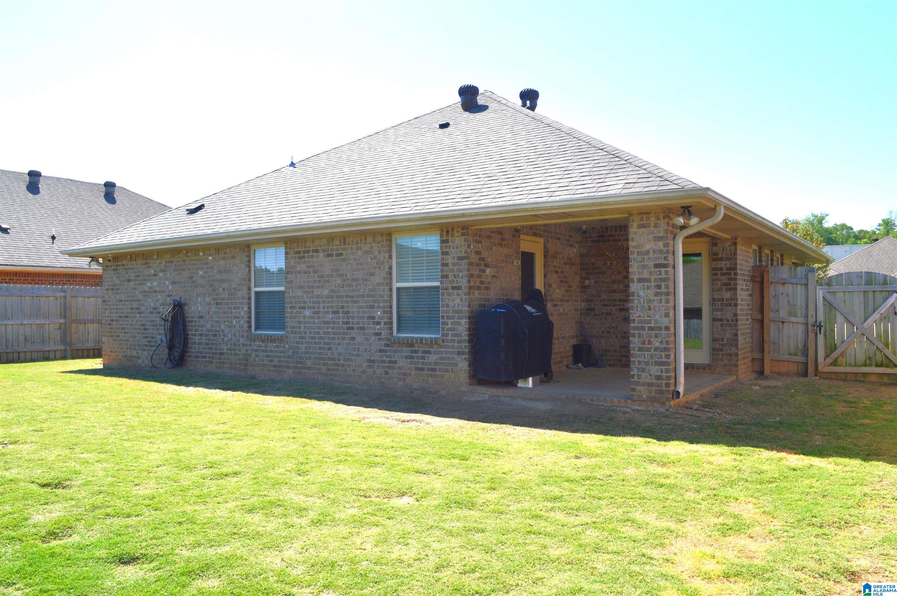 109 Grasonville Road Alabaster, AL 35007 - Photo 6 of 30