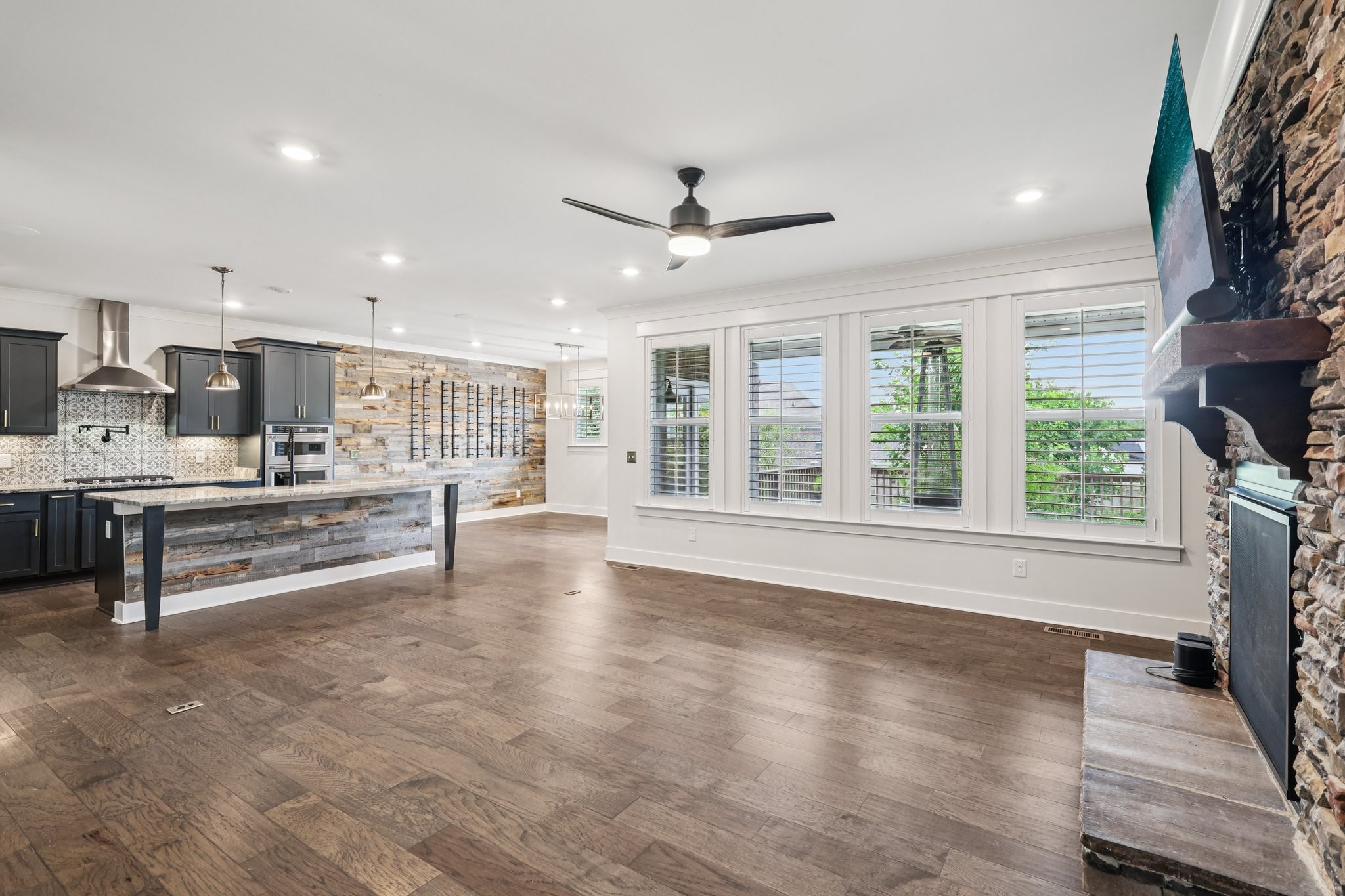 9008 Grayson Circle Mount Juliet, TN 37122 - Photo 4 of 36 a view of kitchen with windows and refrigerator