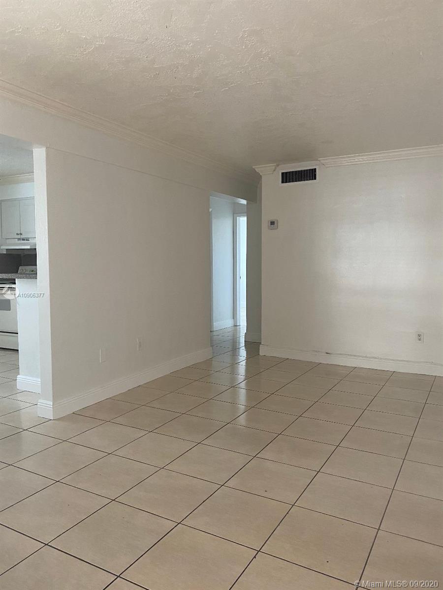 11 Southwest 32nd Avenue, Unit 1 Miami, FL 33135 - Photo 4 of 14 a view of an empty room