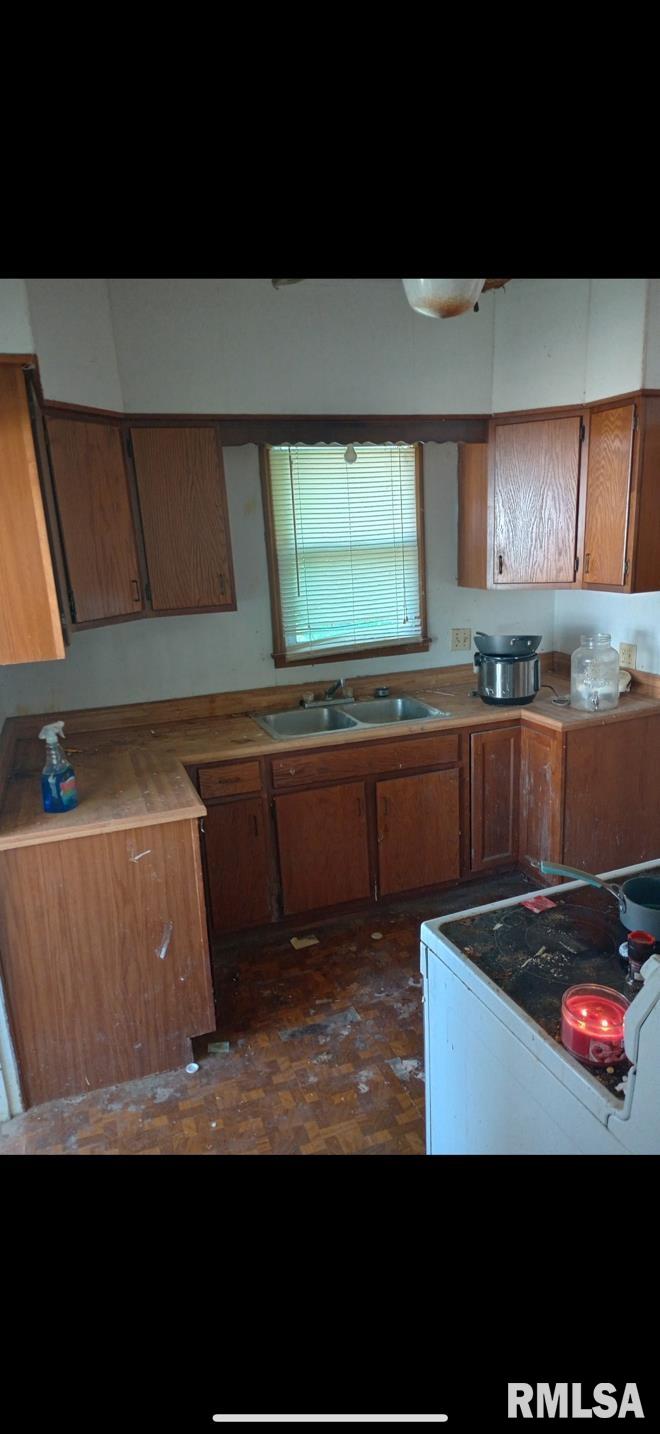 1360 Oak Street Hamilton, IL 62341 - Photo 4 of 10 Gallery Image 4