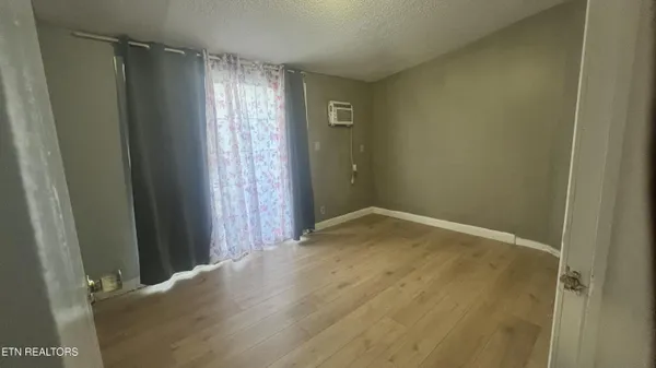 $135,000 | 9042 Old Maynardville Pike, Knoxville, TN 37938