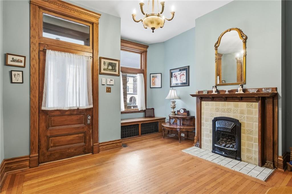 4916 Wallingford Street Pittsburgh, PA 15213 - Photo 7 of 50